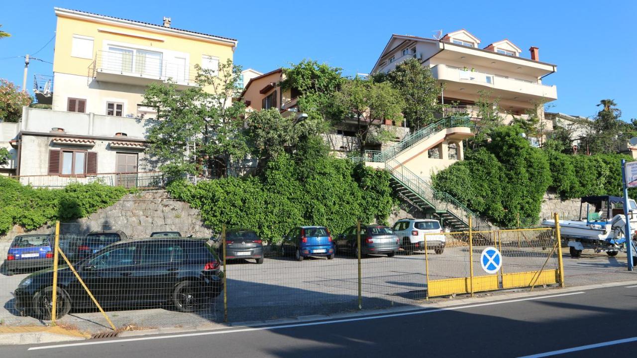 Apartments Komel I Opatija Exterior foto