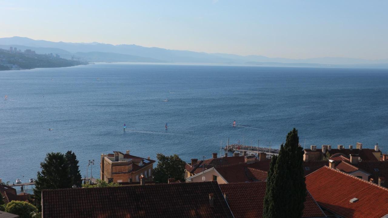 Apartments Komel I Opatija Exterior foto